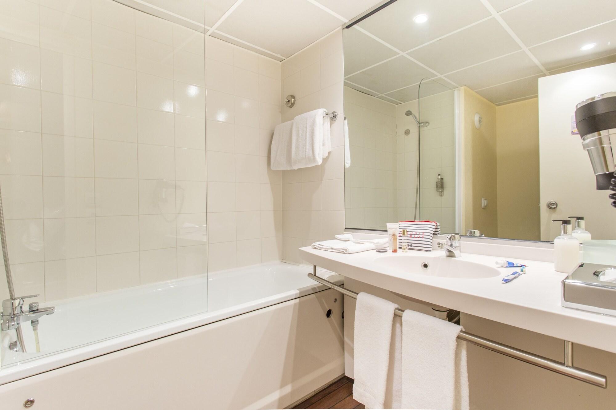 Canal Suites Pantin Εξωτερικό φωτογραφία