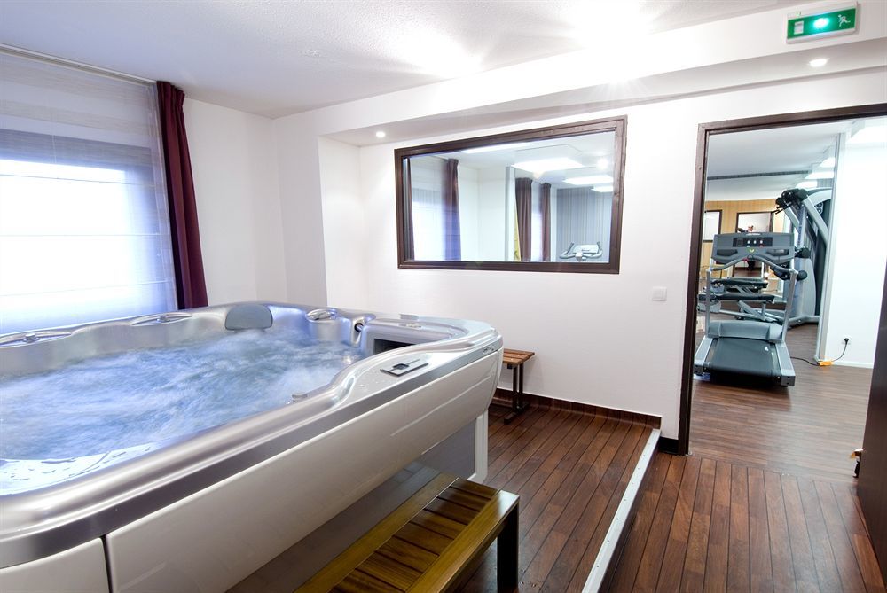 Canal Suites Pantin Εξωτερικό φωτογραφία